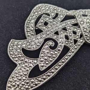 Silver Toned Vintage Large Marcasite Bow Brooch - J-011